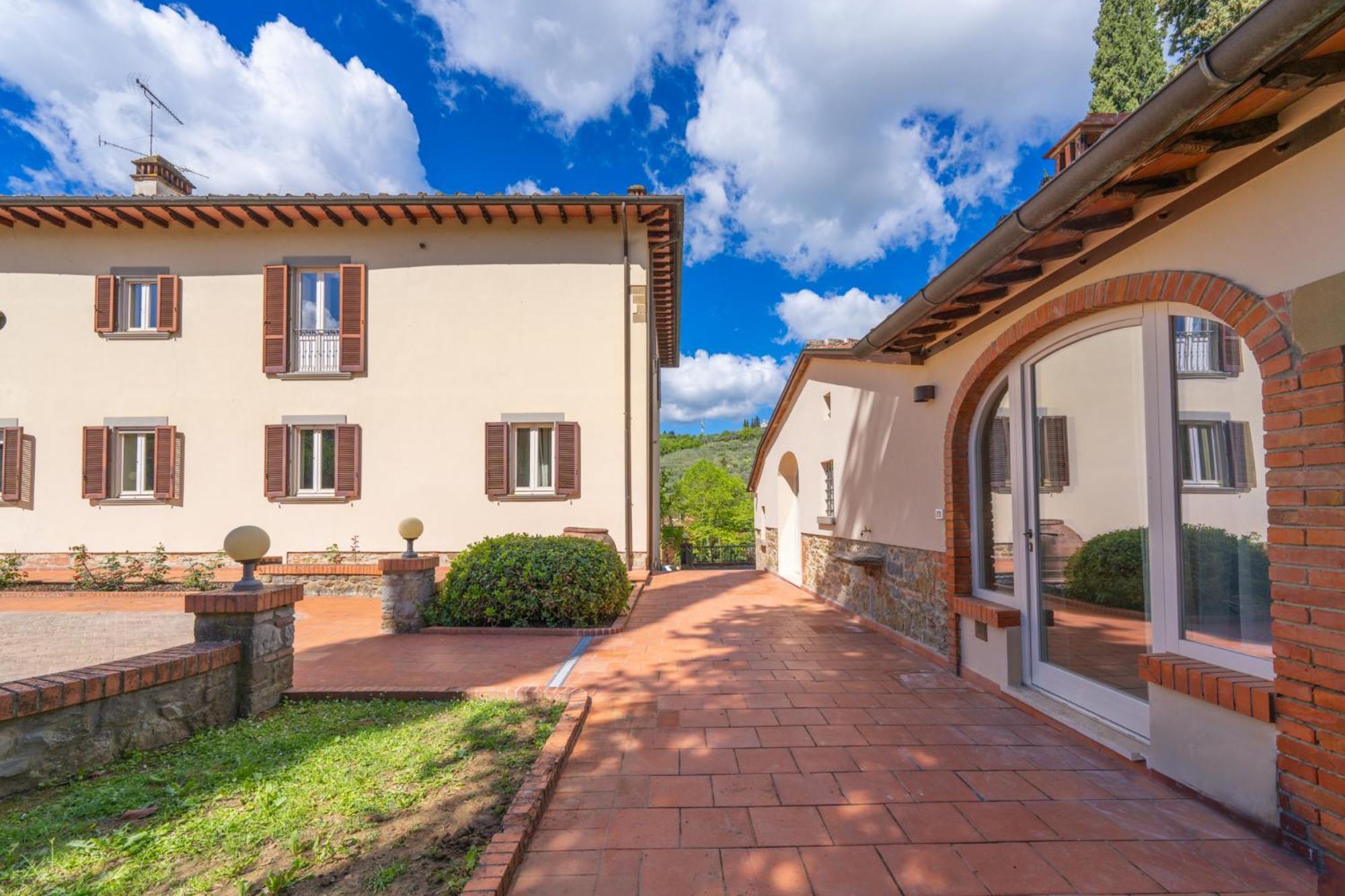 Villa D'Epoca Carniani Arezzo Exteriör bild