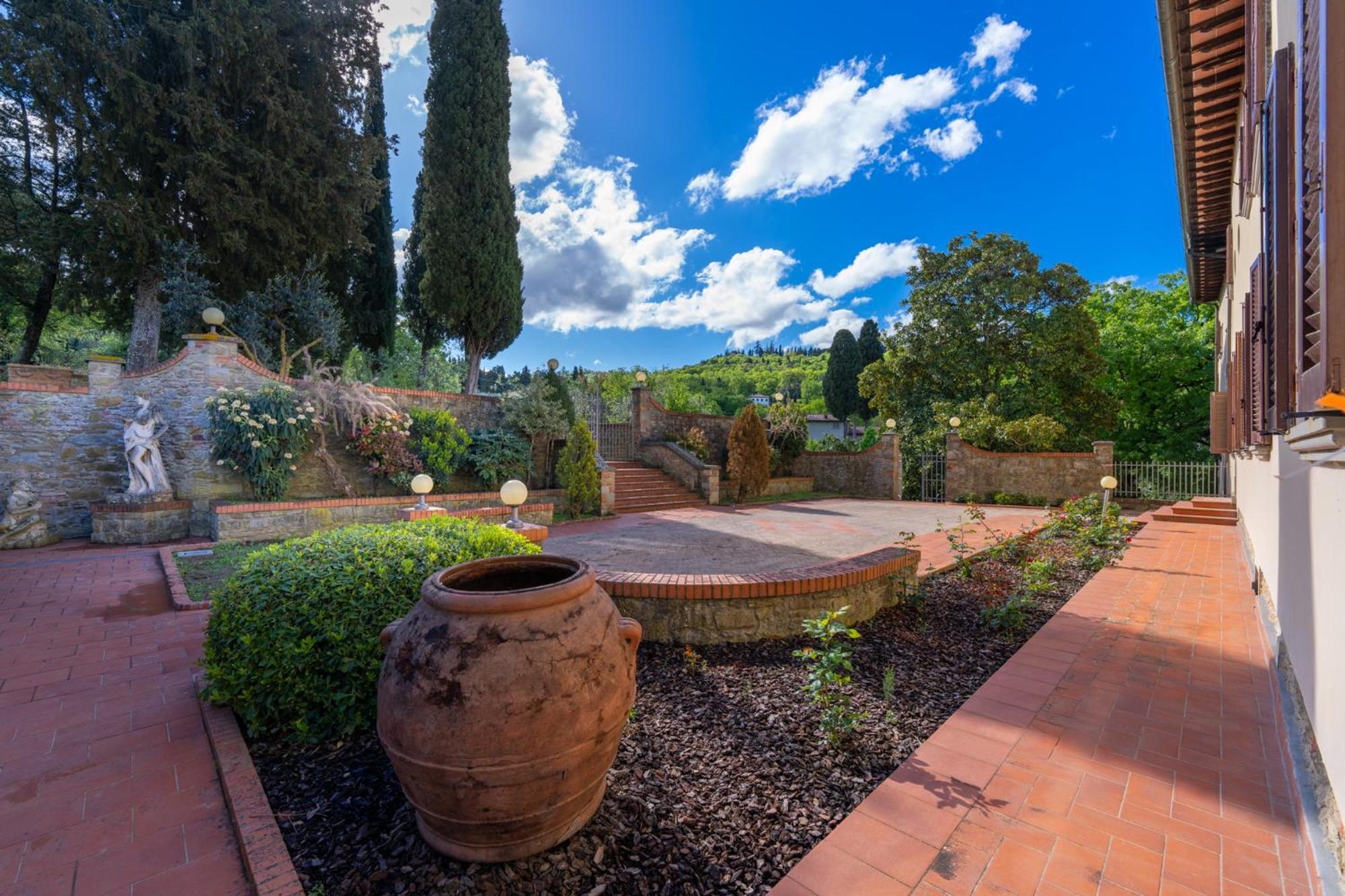 Villa D'Epoca Carniani Arezzo Exteriör bild